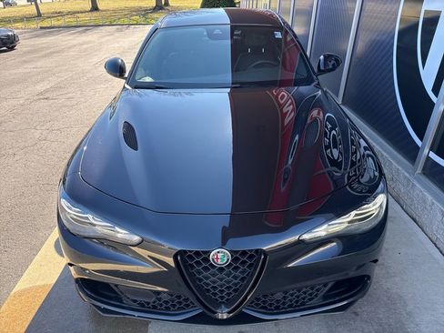 Used 2024 Alfa Romeo Giulia Quadrifoglio w/ Active Assist Plus Package image 8