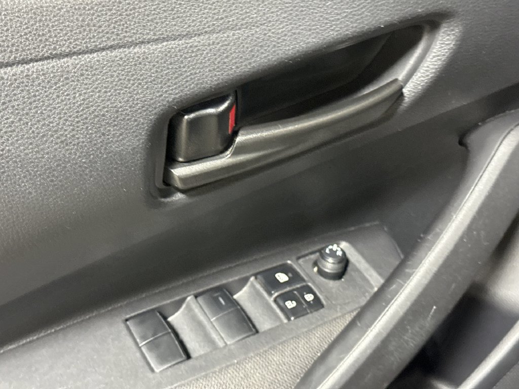 Used 2025 Toyota Corolla LE FWD image 20