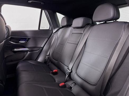 New 2026 Mercedes-Benz GLC 300 image 7
