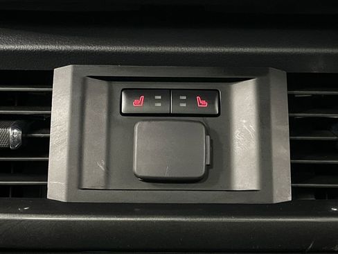 Used 2023 Ford F150 Lariat w/ Equipment Group 502A High image 39