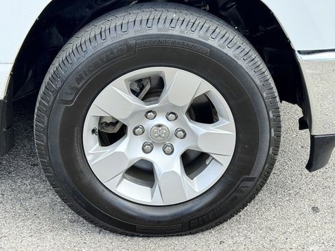 Used 2023 RAM 1500 Big Horn w/ Trailer Tow Group image 10