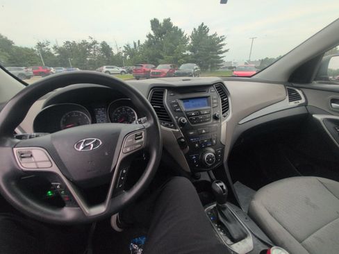 Used 2015 Hyundai Santa Fe Sport AWD/4WD image 3