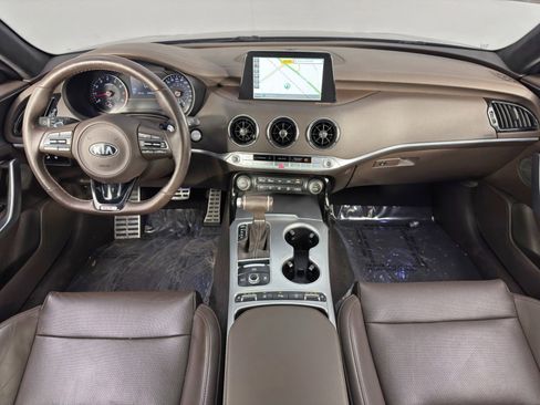 Used 2020 Kia Stinger GT image 12