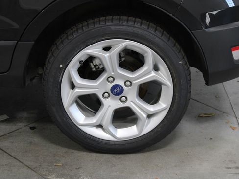 Used 2021 Ford EcoSport SE w/ SE Convenience Package image 17