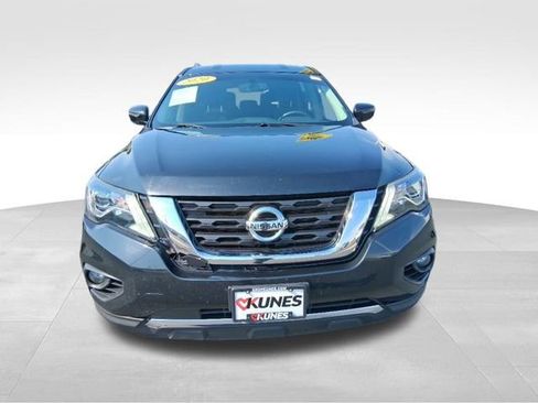 Used 2020 Nissan Pathfinder SV image 15