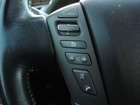 Used 2020 Nissan Armada SL w/ Premium Package image 29