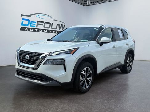 Used 2023 Nissan Rogue SV AWD/4WD image 7