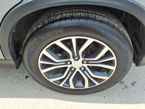 Used 2018 Mitsubishi Outlander Sport ES AWD/4WD image 9