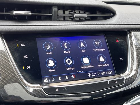 Used 2023 Cadillac XT6 Sport w/ Technology Package image 32