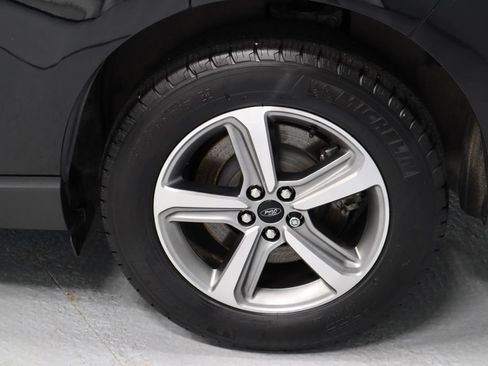 Certified 2024 Ford Edge SEL w/ Convenience Package AWD/4WD image 19