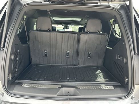 New 2026 GMC Yukon XL AT4 Ultimate w/ LPO, Floor Liner Package AWD/4WD image 33