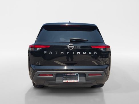 Used 2025 Nissan Pathfinder SV FWD image 4