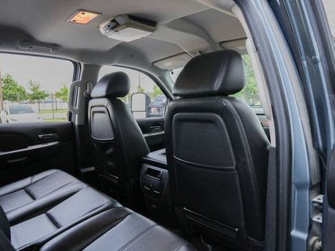 Used 2012 Chevrolet Silverado 2500 LTZ w/ LTZ Plus Package AWD/4WD image 33