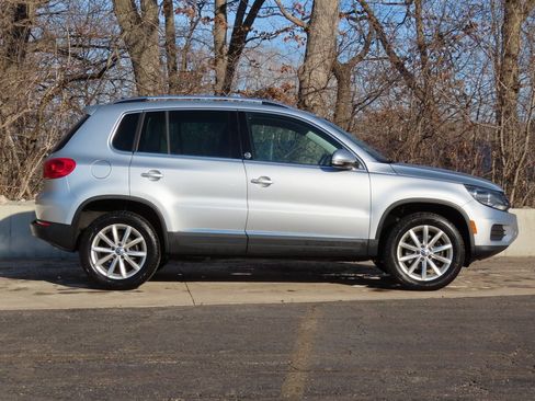 Used 2017 Volkswagen Tiguan Wolfsburg Edition image 2