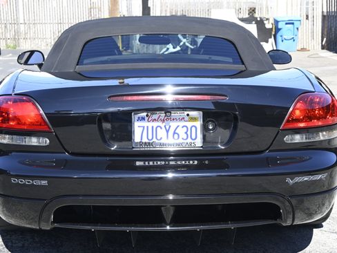 Used 2003 Dodge Viper SRT-10 image 14