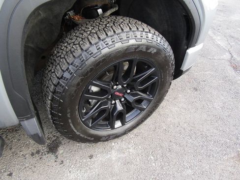 Used 2023 GMC Sierra 1500 Pro w/ Graphite Edition image 41