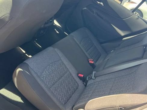 Used 2024 Chevrolet Equinox LT FWD image 7