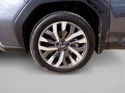 Used 2026 Subaru Forester Touring AWD/4WD image 7
