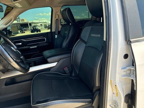 Used 2019 RAM 2500 Laramie AWD/4WD image 17