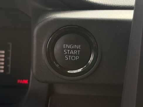 Used 2024 Toyota Tacoma SR5 image 23