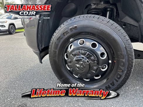 New 2026 RAM 3500 Big Horn AWD/4WD image 13