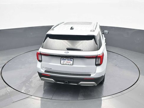 Used 2025 Ford Explorer Platinum RWD image 33