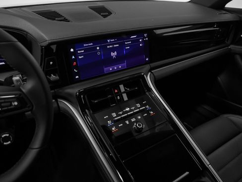 New 2026 Porsche Panamera 4 image 33