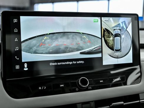 New 2025 Mitsubishi Outlander SE image 22