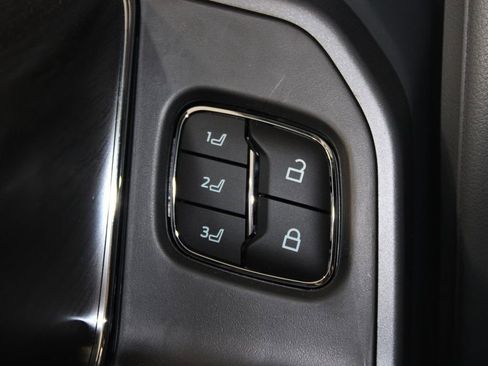 New 2025 Ford F150 Lariat w/ Equipment Group 501A Mid image 41