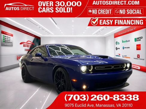 Used 2022 Dodge Challenger GT w/ Plus Package RWD image 1