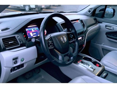 Used 2021 Honda Pilot Special Edition image 16