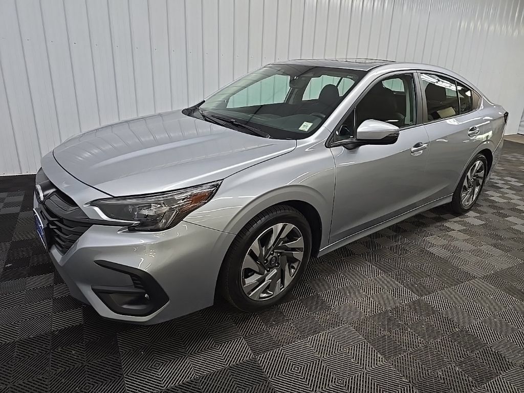 Used 2025 Subaru Legacy Limited AWD/4WD image 8