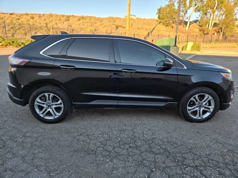 Used 2018 Ford Edge Titanium image 18