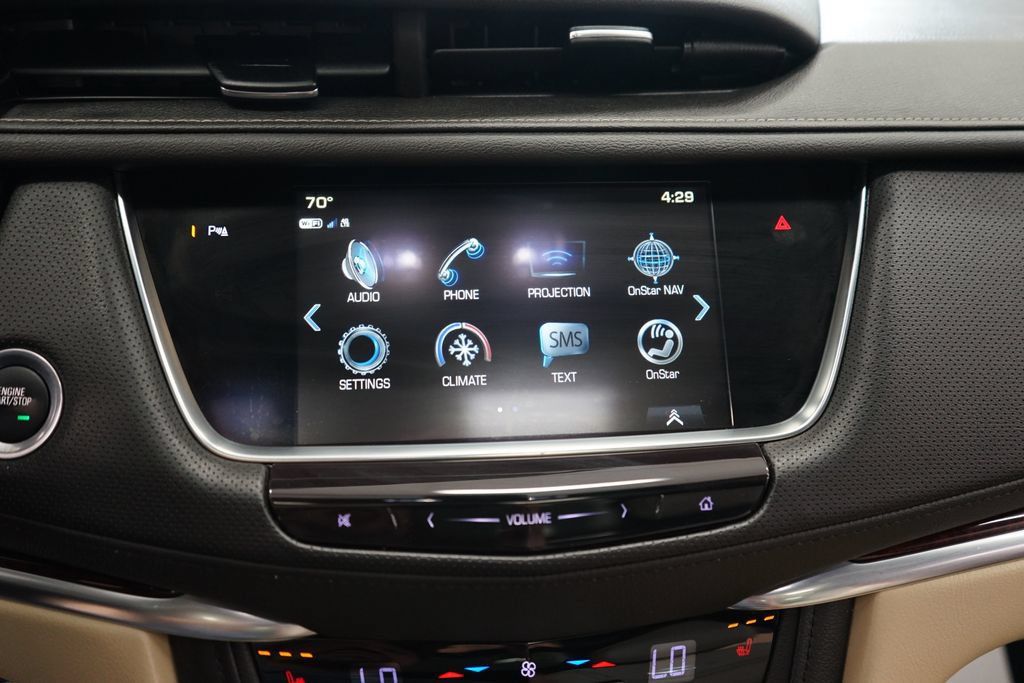 Used 2018 Cadillac XT5 Luxury AWD/4WD image 35