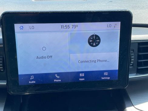Used 2020 Ford Explorer XLT w/ Equipment Group 202A AWD/4WD image 15