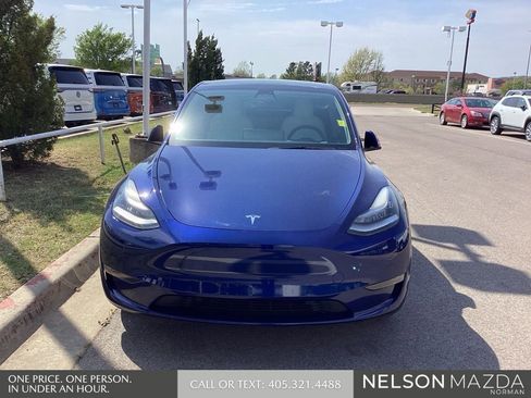 Used 2021 Tesla Model Y Long Range image 2