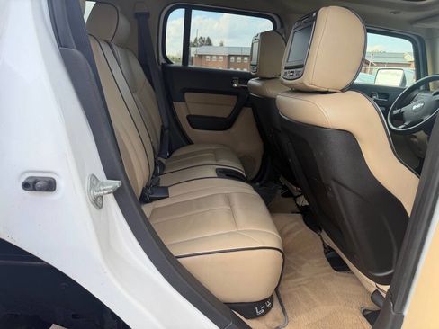 Used 2006 HUMMER H3 image 16