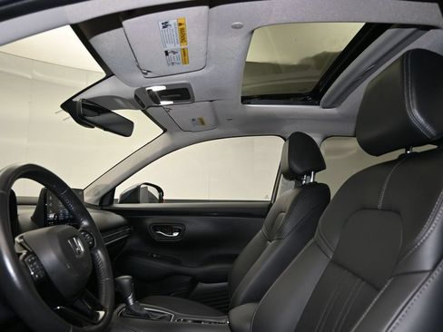 Used 2024 Honda HR-V EX-L image 13