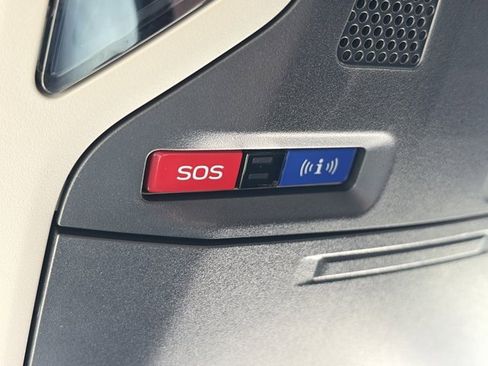 Used 2024 Subaru Legacy Premium image 22