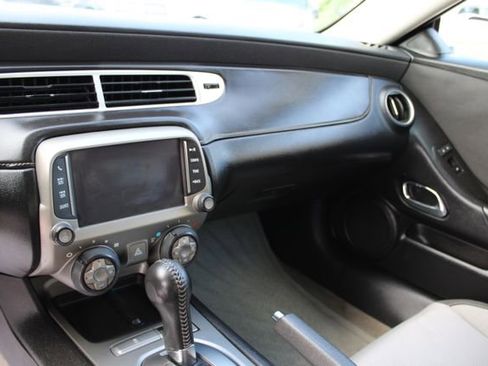 Used 2015 Chevrolet Camaro LT w/ Rear Vision Package RWD image 15