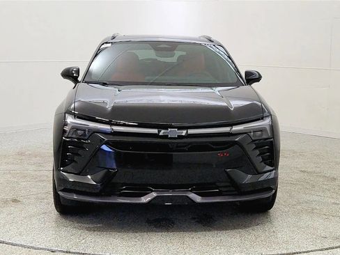 New 2026 Chevrolet Blazer EV SS image 3