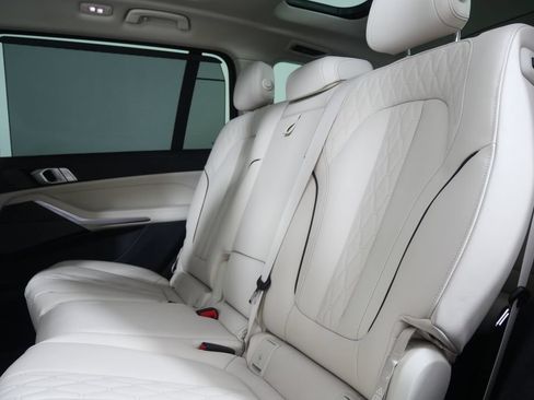 Certified 2026 BMW X7 xDrive40i AWD/4WD image 15