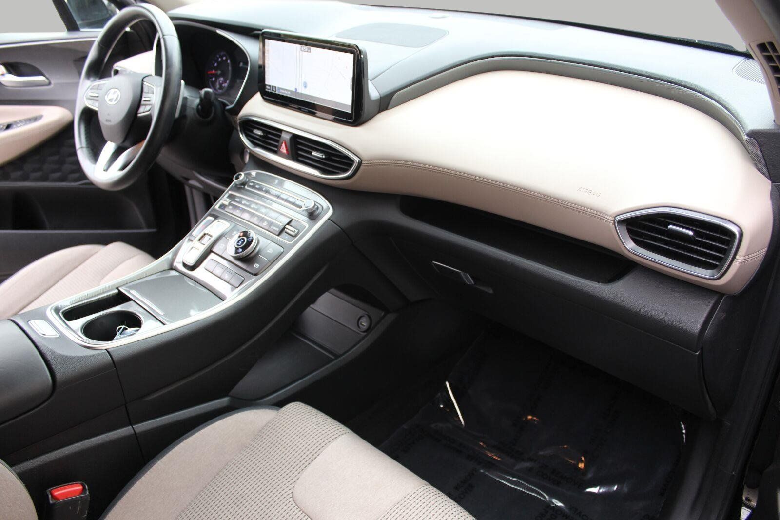 Used 2023 Hyundai Santa Fe SEL w/ Cargo Package AWD/4WD image 14