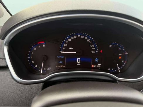 Used 2015 Cadillac SRX Luxury image 19