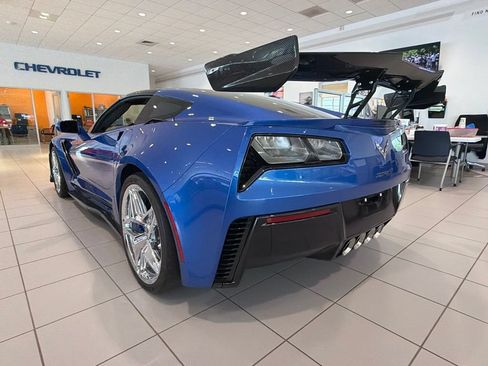Used 2019 Chevrolet Corvette ZR1 RWD image 2