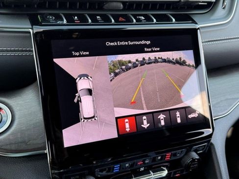 New 2025 Jeep Grand Cherokee Overland w/ Adv Protech Group III image 30