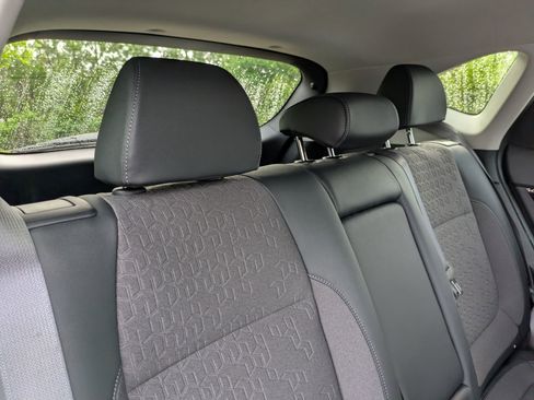 Used 2026 Kia Seltos S FWD image 37