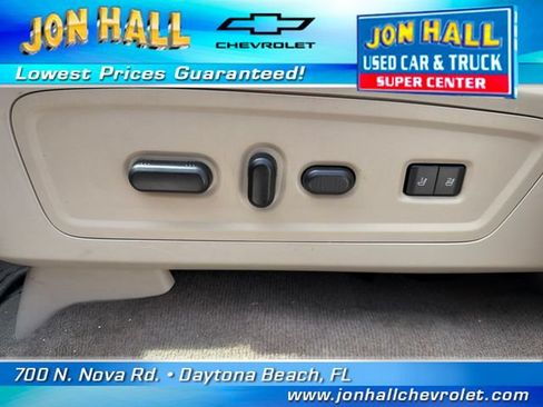 Used 2013 Lincoln Navigator 2WD w/ HD Trailer Tow Pkg image 19