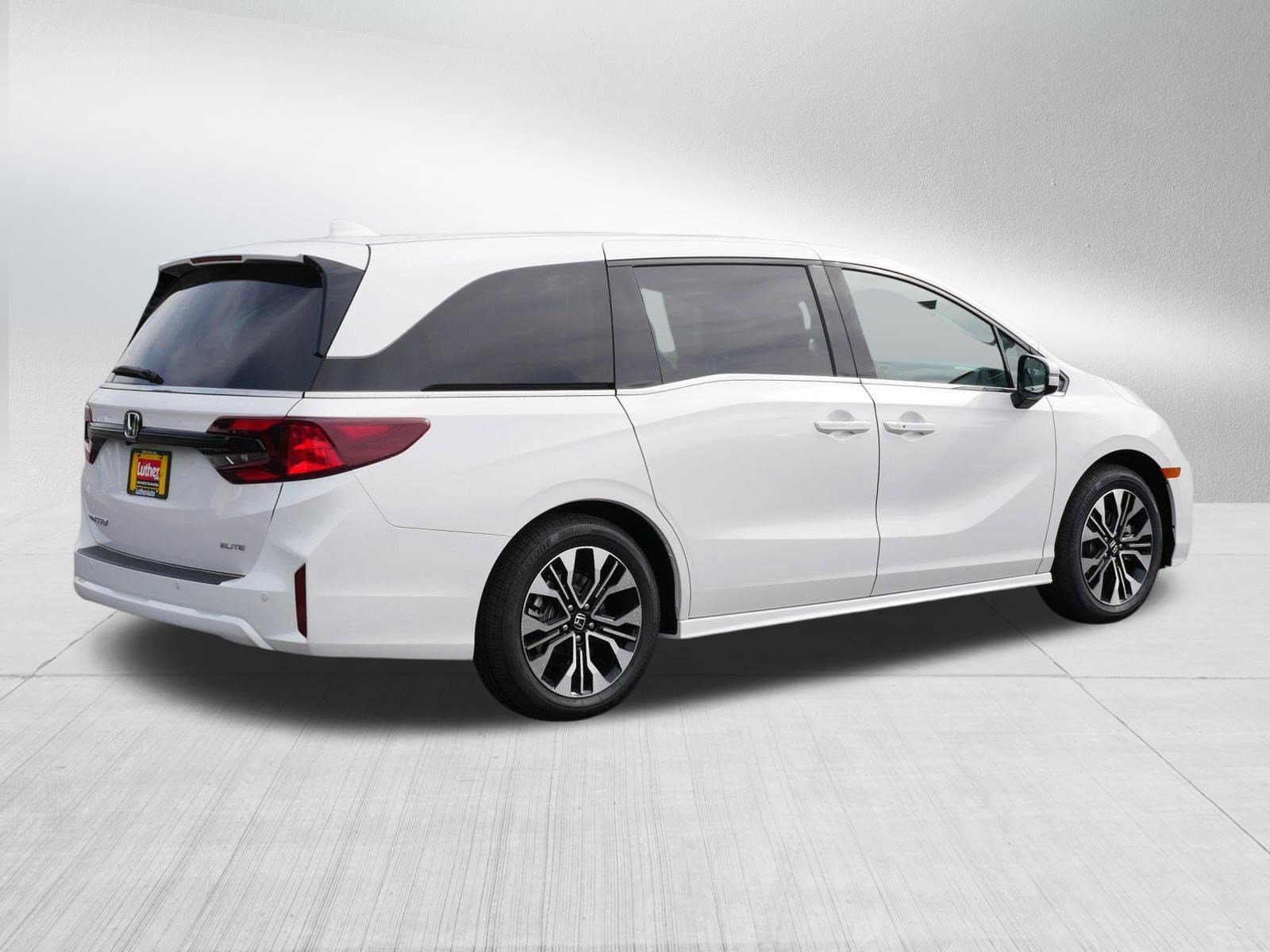 New 2026 Honda Odyssey Elite image 7