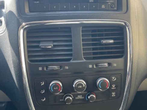 Used 2011 Dodge Grand Caravan Express w/ PWR Window Group FWD image 14